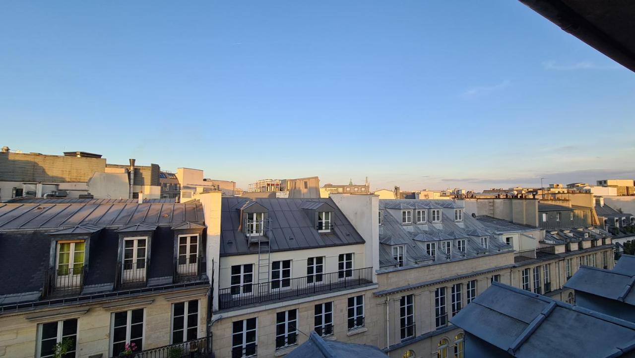 Appartement Coeur De Paris Avec Vue Sur Les Toits Exterior foto